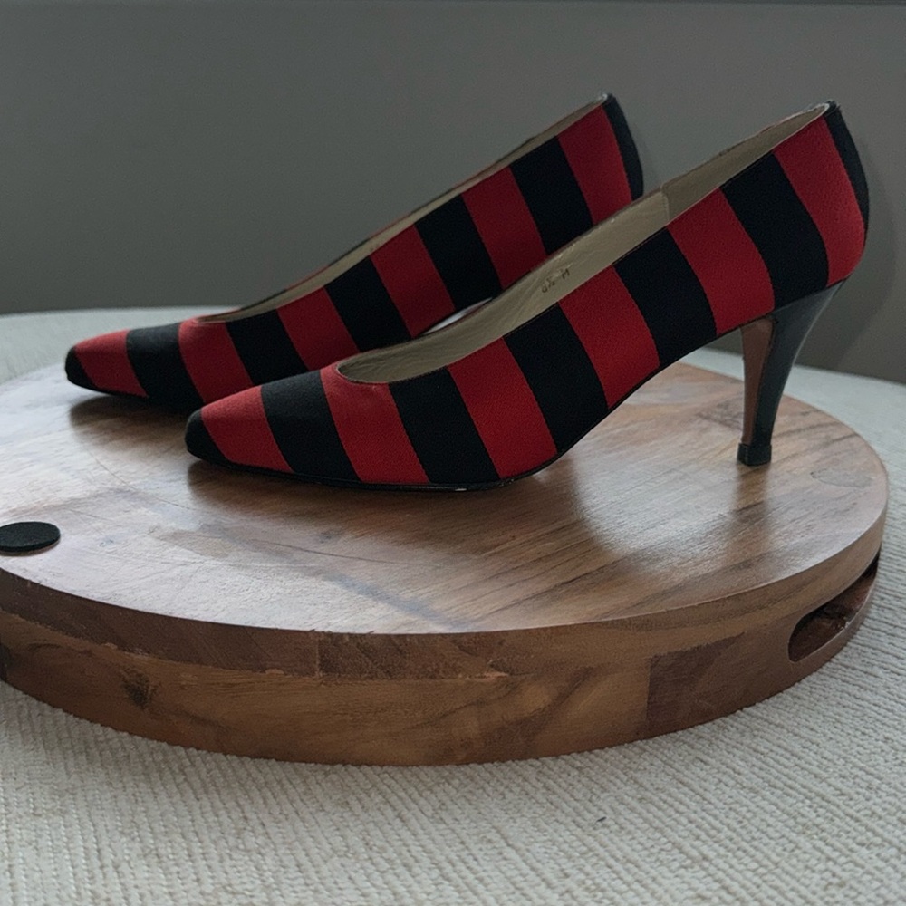 Vintage Evan Picone heels. SZ 8.5M. Made in Spain